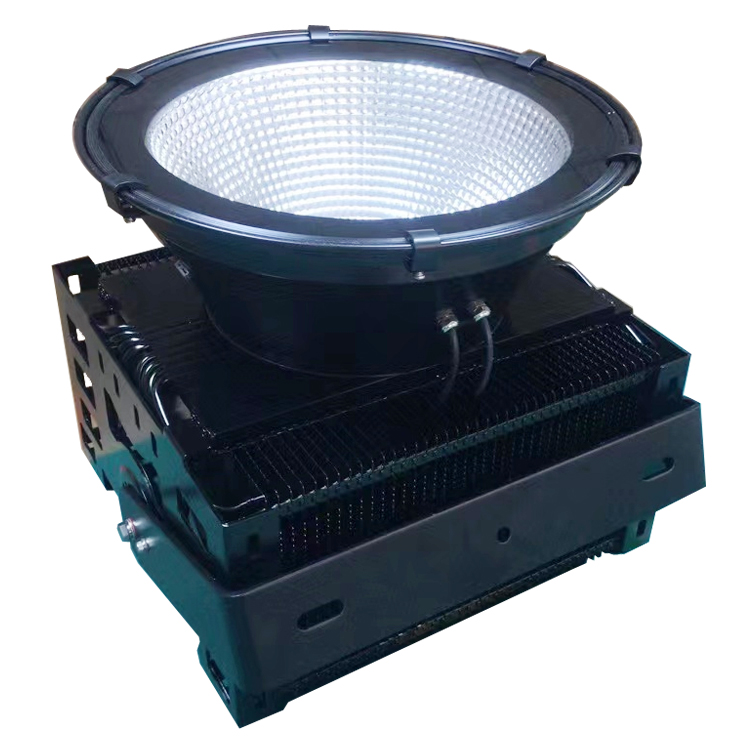 600W反射板投光器 ジムスポットライト フィールドランプ  - Outdoor Sport Field のレビューと価格