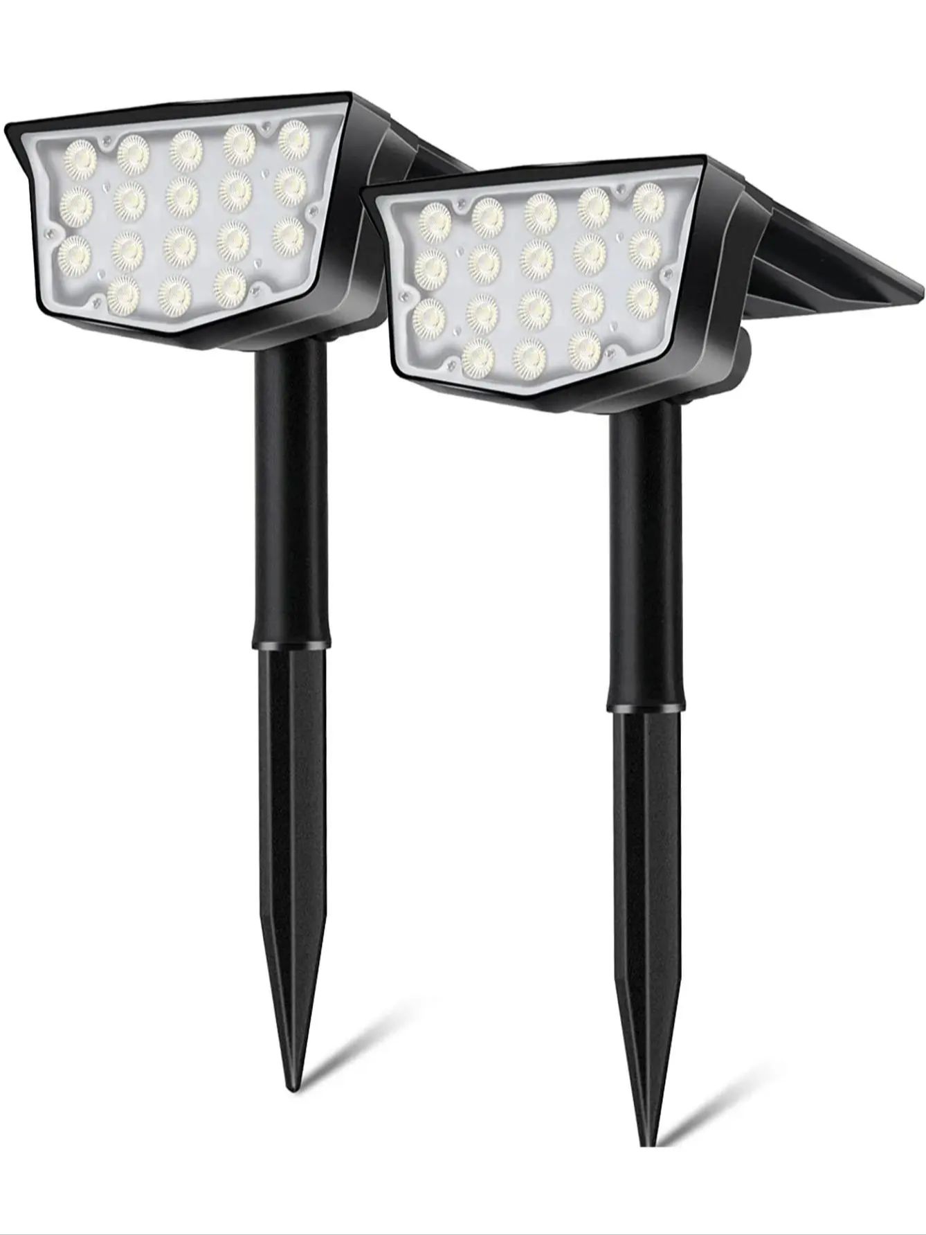 2個入りソーラー屋外スポットライト 700ルーメン 防水US - Outdoor Spotlight のレビューと価格